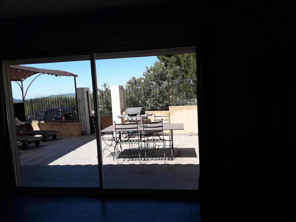 Petit Coin De Paradis Apartamento Mérindol Exterior foto